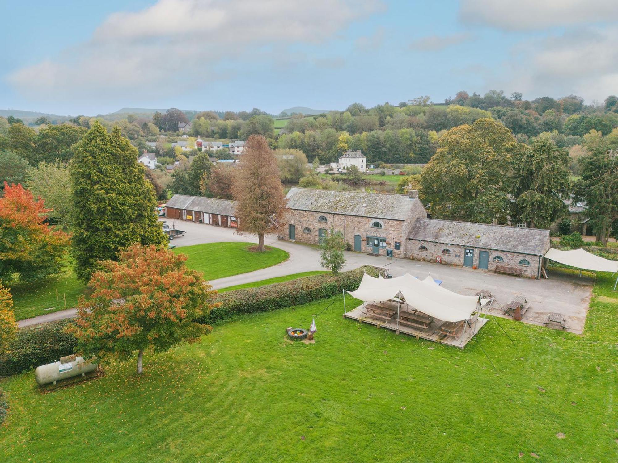 River Wye Hostel 글라스버리 외부 사진